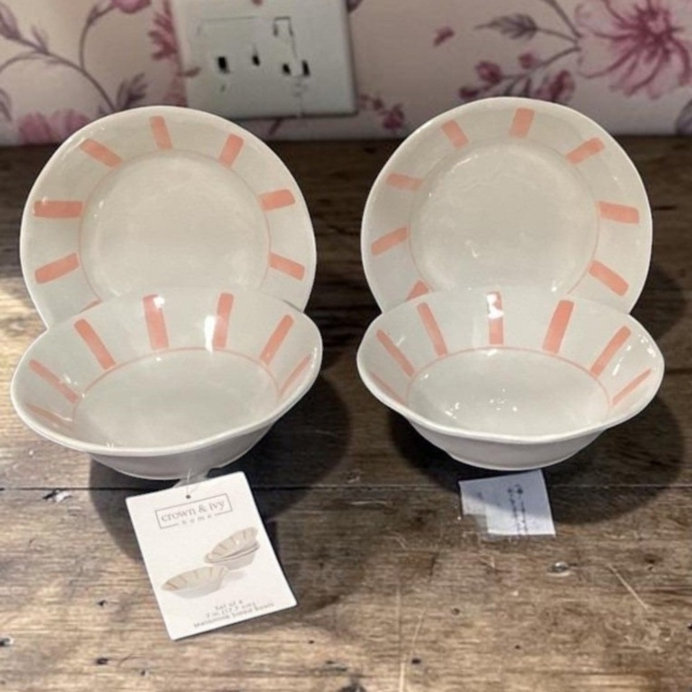Crown & Ivy Home Melamine Cereal Bowls,‎ Set Of 4, Vintage Inspired Dinnerware